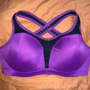 Convertible High Impact Underwire Sports Bra